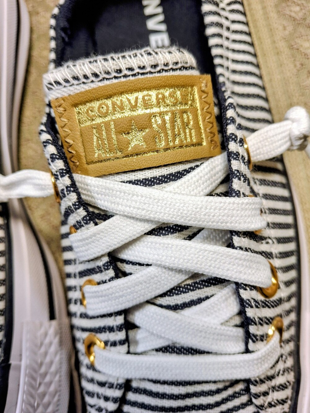 NWOT Converse Gold Shoreline Herringbone Slip On Sneakers - Picture 3 of 15